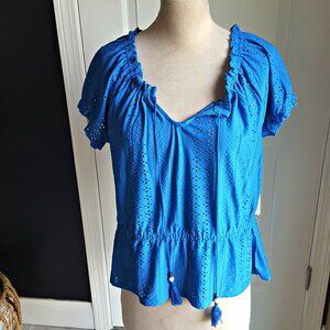 NEW! BOHO Eyelet KNIT BLOUSE By CYRUS SZ L